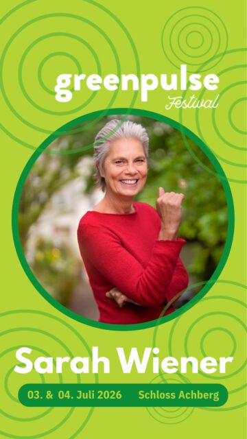 🌱Sarah Wiener 🌱

Sie kocht nicht nur – sie denkt nach. Über Herkunft, Verantwortung und die Frage, was wir der nächsten Generation auf den Tisch stellen. Sarah Wiener hat als Köchin, Unternehmerin und Europapolitikerin Wege eingeschlagen, die selten jemand so konsequent geht.

In unserem Bühnengespräch erzählt sie aus ihrer Biografie voller Brüche und Aufbrüche – und davon, warum sie nicht aufhören kann, anzuecken, wenn es um gesunde Ernährung, faire Landwirtschaft und den Mut zur Haltung geht. 

Außerdem wird sie Heilpflanzenexpertin @fischerrizzi auf ihrer Exkursion begleiten und Bezüge zur Verwendung von Pflanzen im Alltag einstreuen. 

🌿 #GreenPulseFestival
📍 Schloss Achberg
📅 03. & 04. Juli 2026

🎤 Vorträge, Musik und Film
@sarahwienerofficial · @maxprosa · @jan_haft · @orchesterdeswandels · @vuimeraklaenge 

🌱 Workshops & Exkursionen
@dervogelphilipp · @gruen_sein · @fischerrizzi · @karin_namaste

... und viele mehr! ✨

🎟️ Tickets & Infos: www.greenpulsefestival.de

Gefördert durch:
@naturvielfalt.ravensburg @elobaustiftung
@kreissparkasse.ravensburg @landkreisravensburg @audio_concept_vt @bellissa_haas @schloss.achberg & Bio-Musterregion Ravensburg
